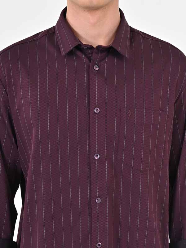 Indian Terrain Men's Regular Fit Full Sleeve Striped Maroon Shirt